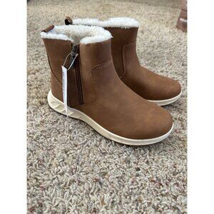 Khombu Womens Sienna Snow Boots 7 Brown Faux Fur Lining Slip-On Zipper Waterproo